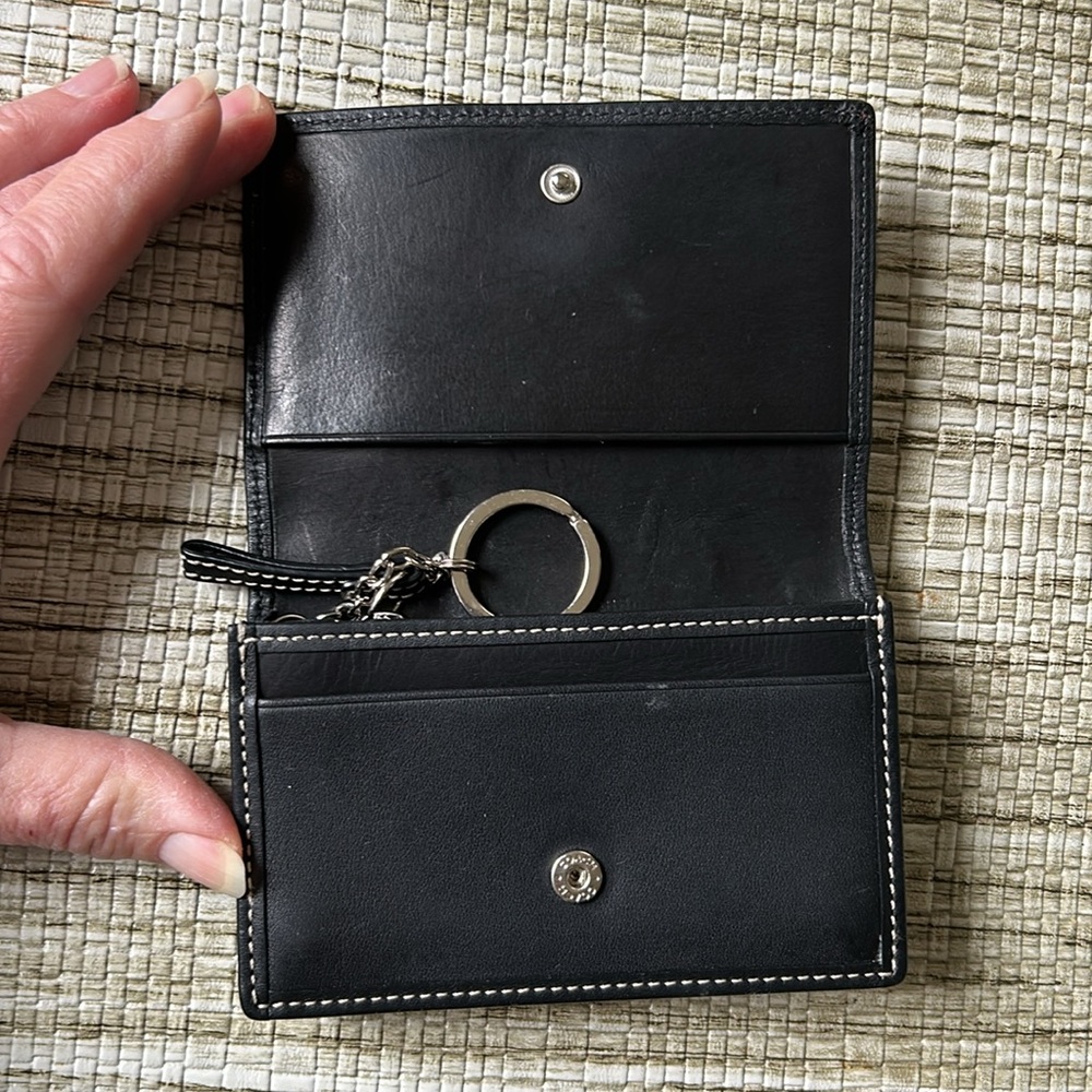 Coach Leatherwear Bifold keychain black Wallet ~ EUC - Picture 4 of 5